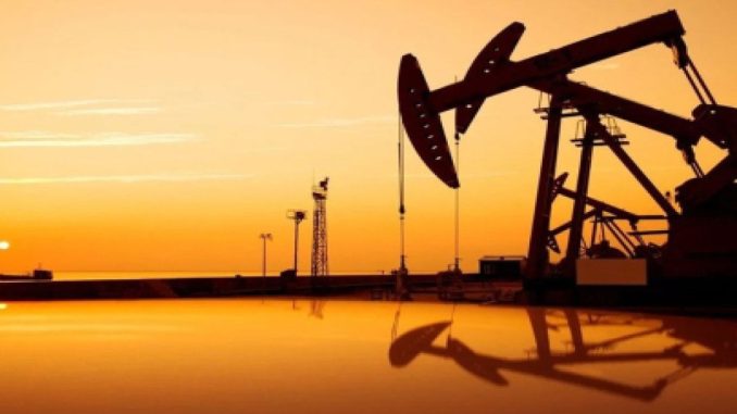 abdnin-ticari-ham-petrol-stoklarinda-artis-15-mayis-2025-yFdIHRfk.jpg